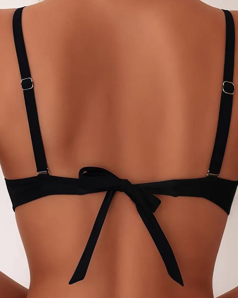 Women's Chic Bikini Set with Straps - Effortless Beach Confidence