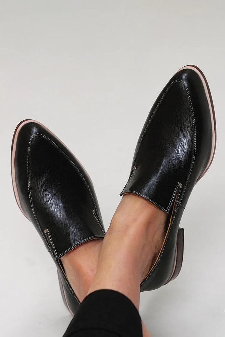 Women's Elegant Minimalist Loafers - Versatile Day to Night