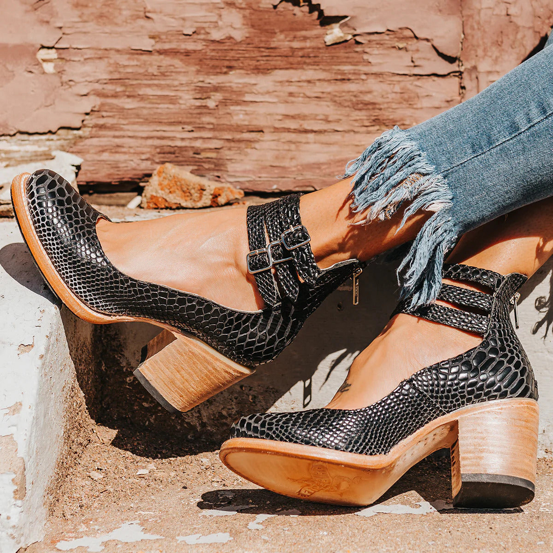 Women's Vintage Leather Strap Heels - Everyday Versatility