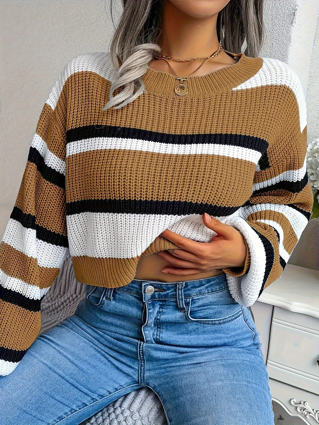 Women's Cropped Knit Jumper – Soft Ribbed Spring Layer – view 9