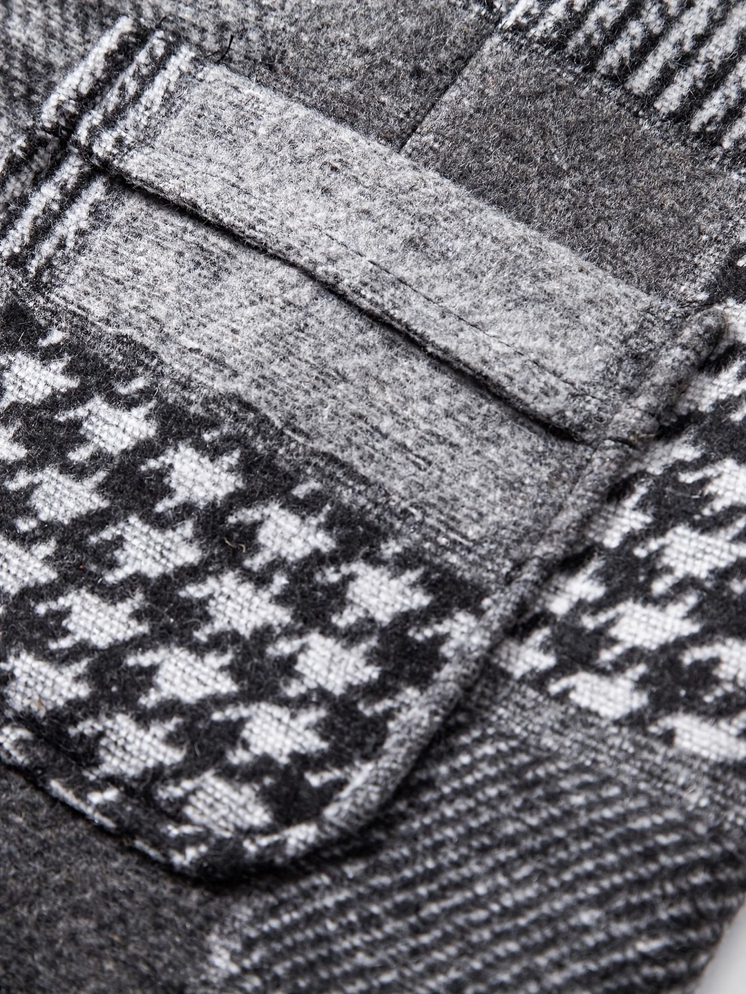 Men's Heritage Tweed Gilet – Herringbone Waistcoat for Smart Occasions – view 11