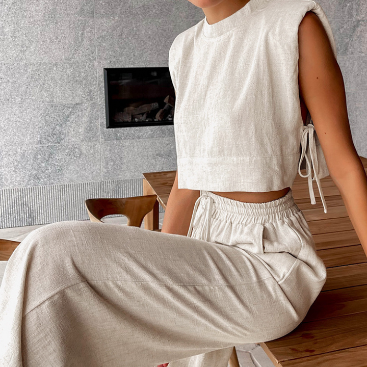 Women's Linen Twin Set – Cropped Top & Wide-Leg Trousers – view 4