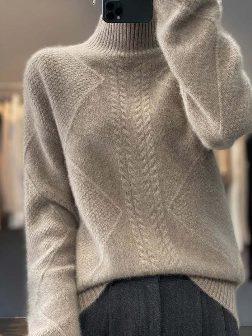 Women's Cashmere Turtleneck Jumper – Soft Roll-Neck Knit – view 6