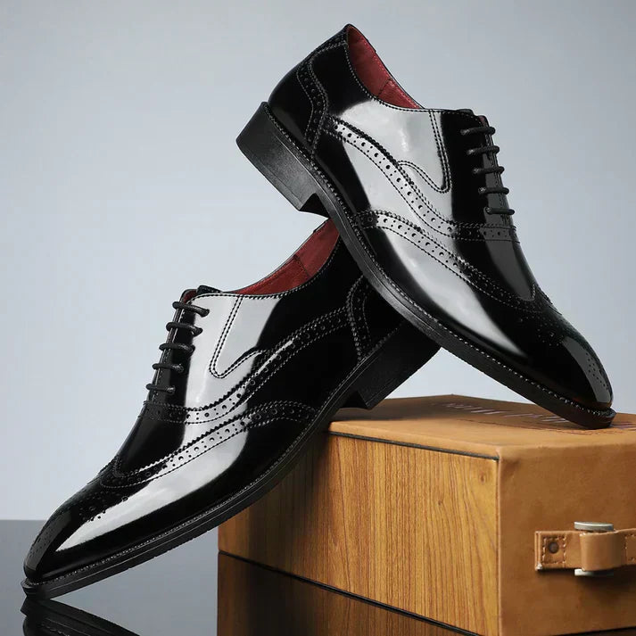 Men's Tricolor Leather Wingtip Dress Shoes - Classic Brogue Detailing