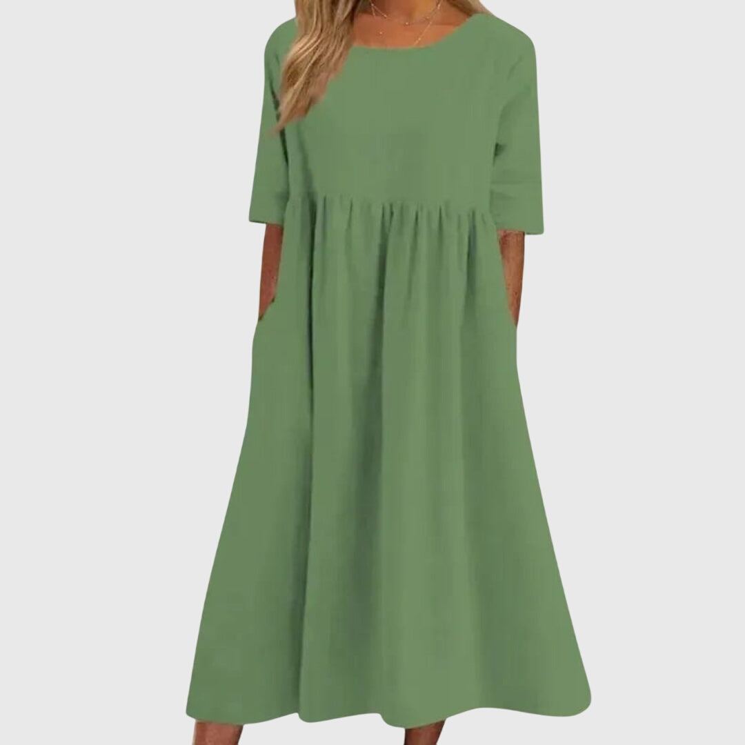 Women's Elegant Short-Sleeved Dress - Timeless & Effortless