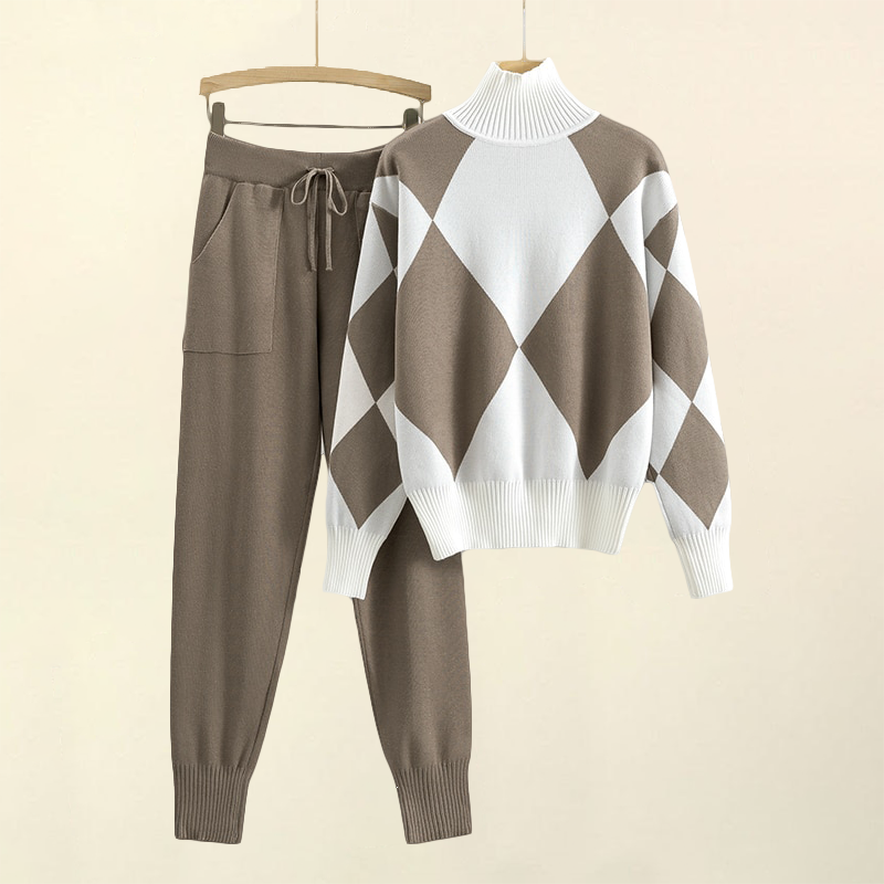 Women's Knitted Co-ord Set – Turtleneck Jumper and Trousers – Black