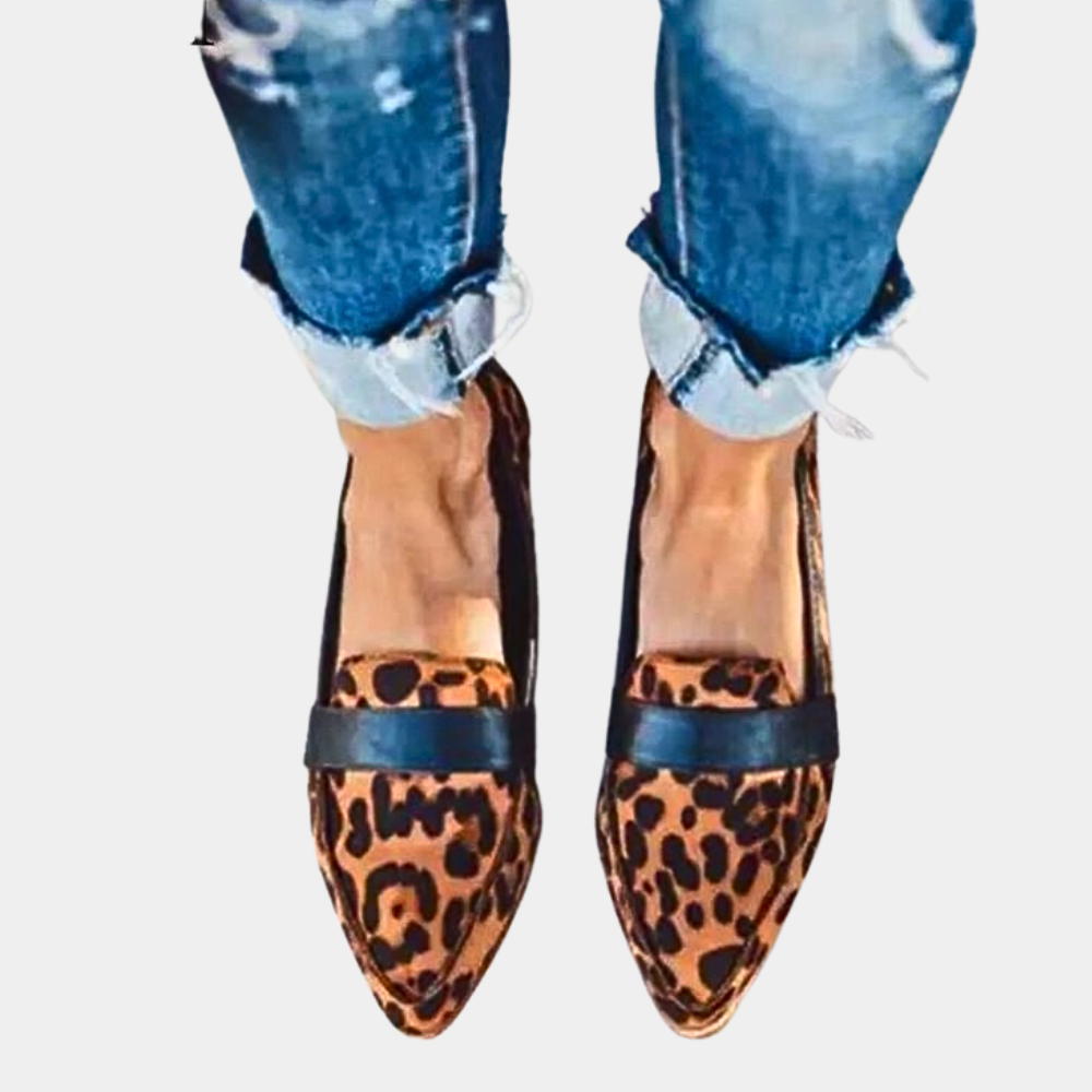 Women's Elegant Pointed Loafers - Effortless Everyday Wear
