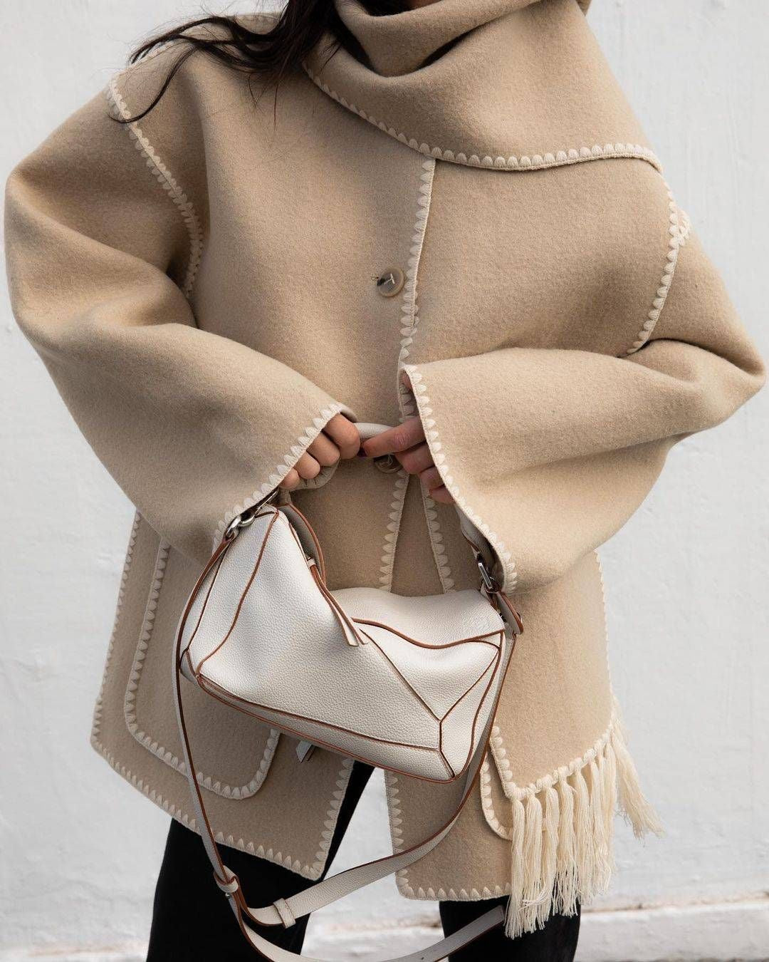 Women's 2-in-1 Scarf Coat – Plush Tailored Winter Elegance – view 2