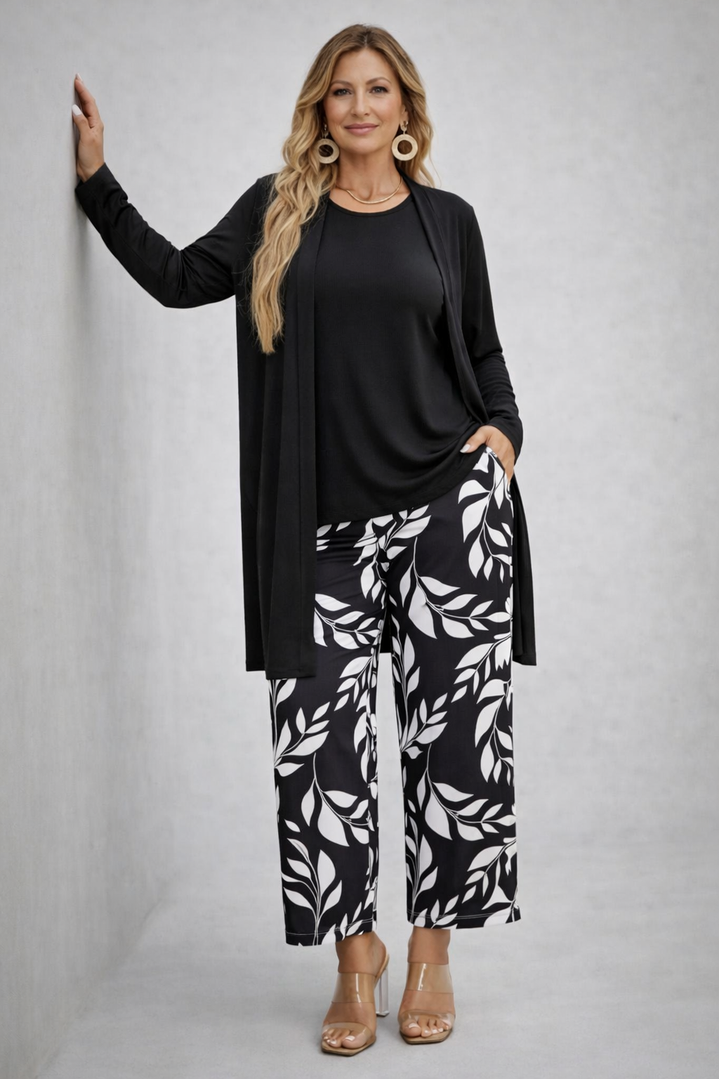 Women's Classic Three-Piece Set - Effortless Elegance