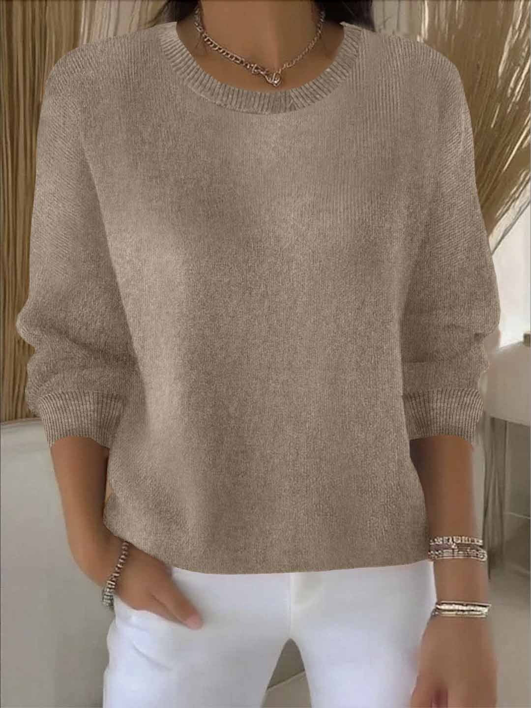 Women's Sophisticated Sweater - Warm and Versatile Style
