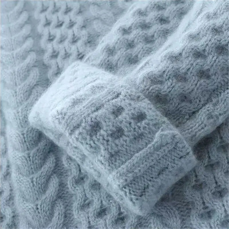 Women's Pure Cashmere Roll Neck Jumper – Relaxed Cable Knit – view 5