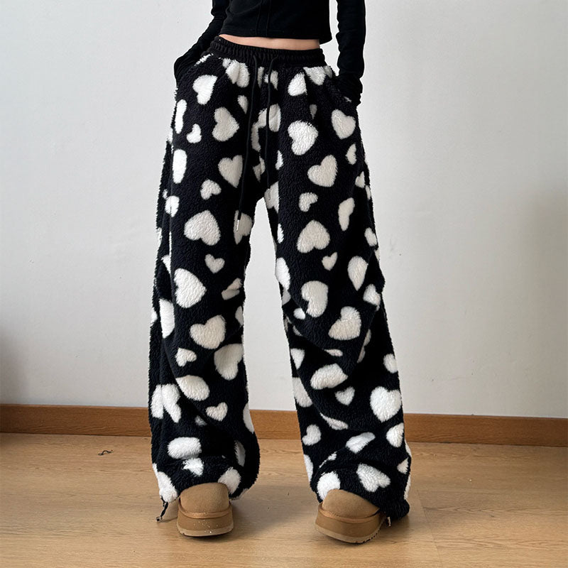 Women's Teddy Fleece Heart Trousers – Cosy Lounge Bottoms – view 3