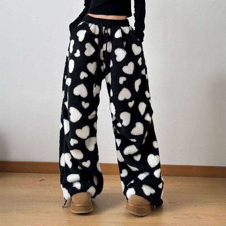 Women's Teddy Fleece Heart Trousers – Cosy Lounge Bottoms – view 3