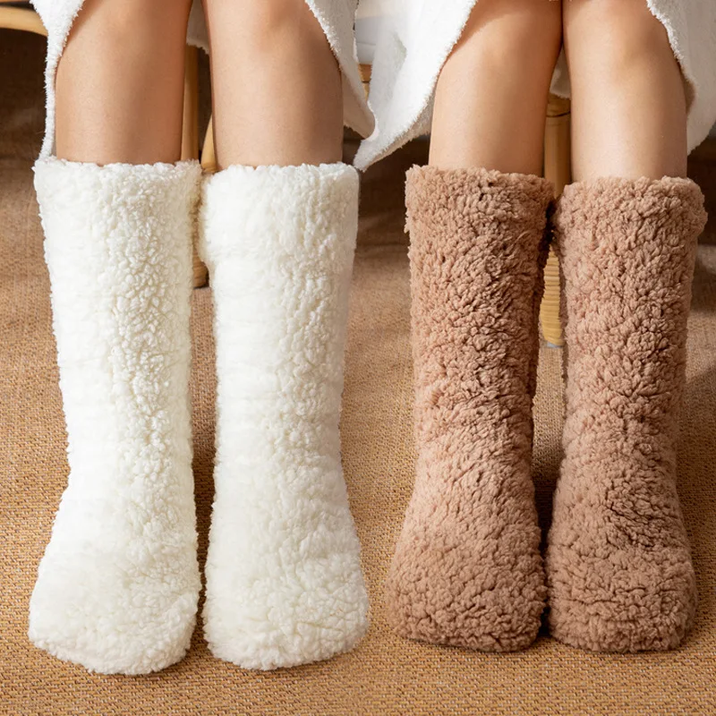 Women's Cosy Sherpa Fleece Socks – Non-Slip Mid-Calf Lounge Socks – view 7
