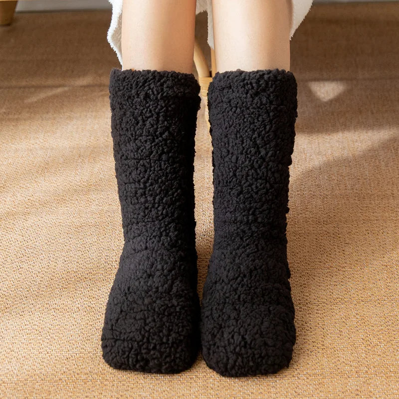 Women's Cosy Sherpa Fleece Socks – Non-Slip Mid-Calf Lounge Socks – view 6