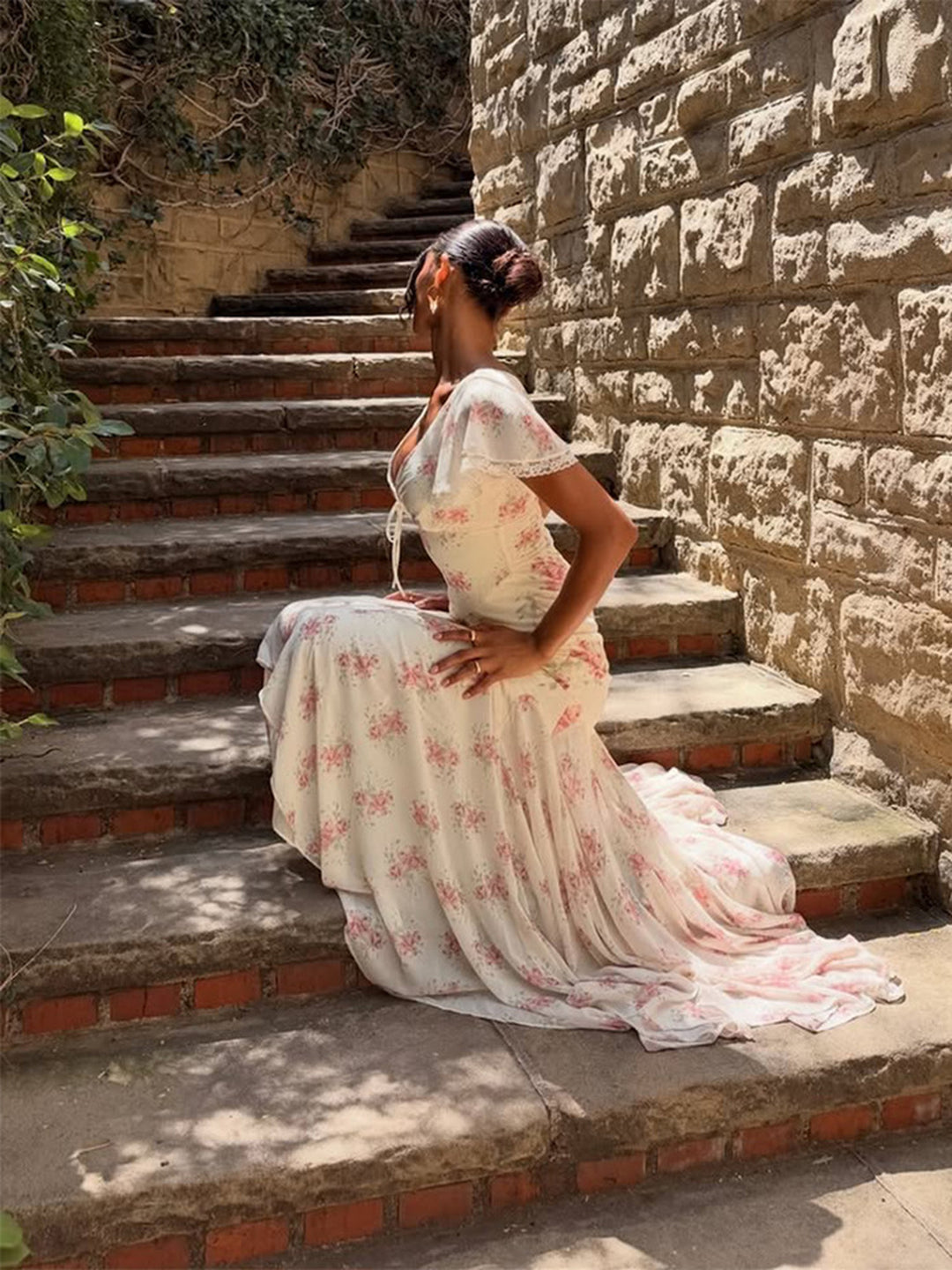 Vintage Socialite V-Neck Floral Midi