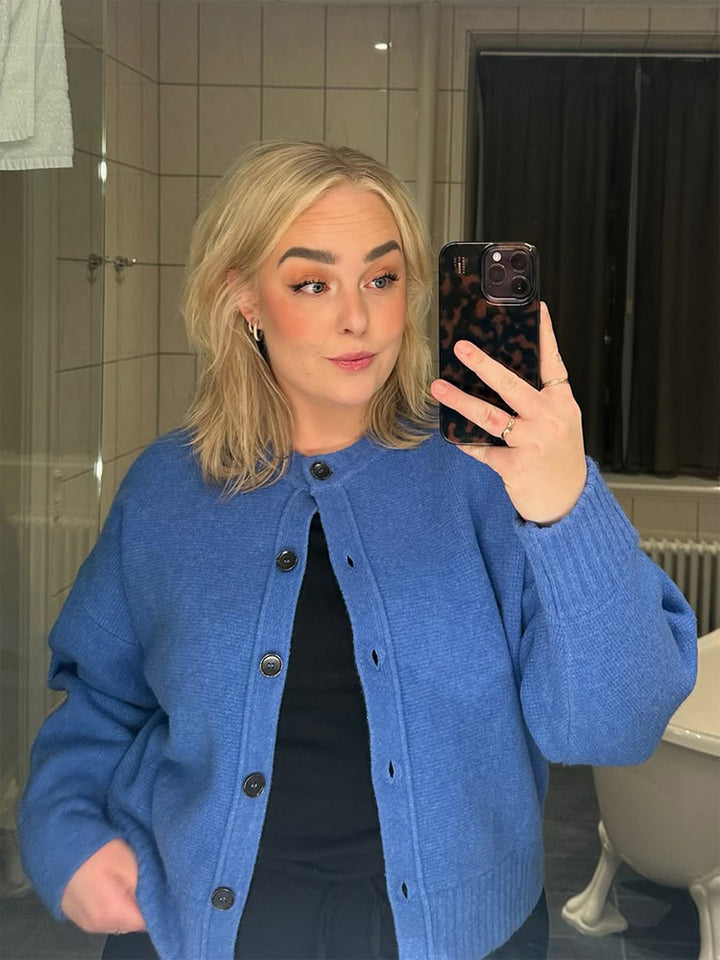 Minimalist Commute Cardigan