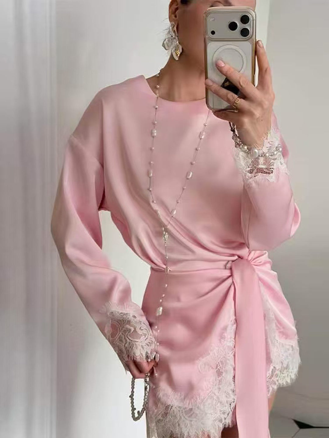 Loose Round-Neck Lace-Panel Dress