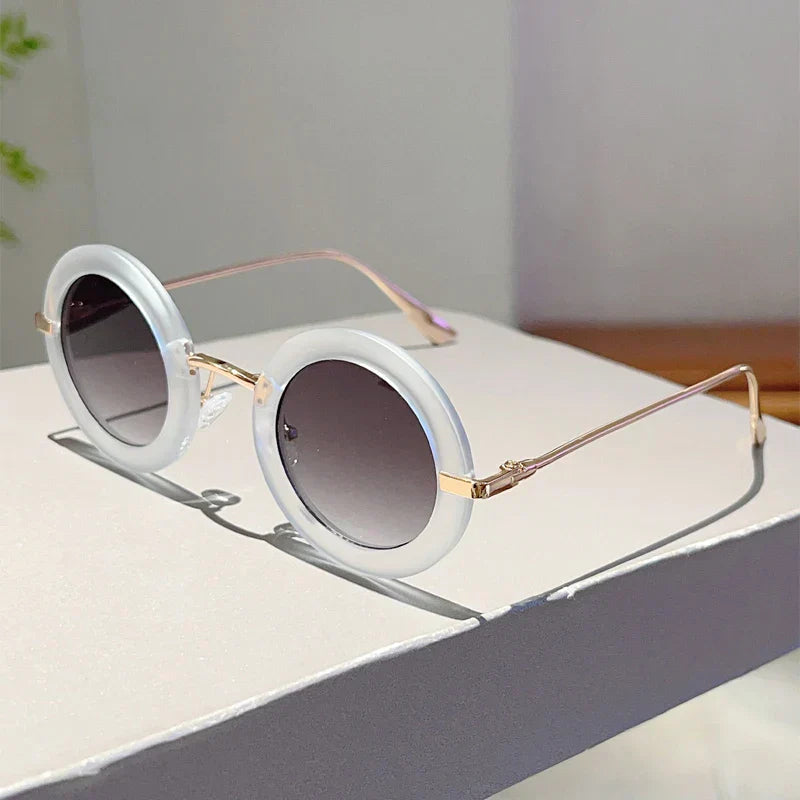 Women's Polarised Round Sunglasses – UV400 Two-Tone Frames