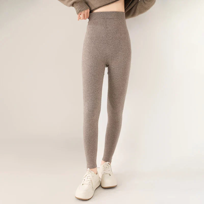 Women's Ribbed Wool Leggings – High-Waisted Winter Comfort – view 5