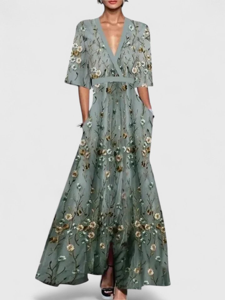 Women's Elegant Maxi Dress - Timeless Fit and Flare