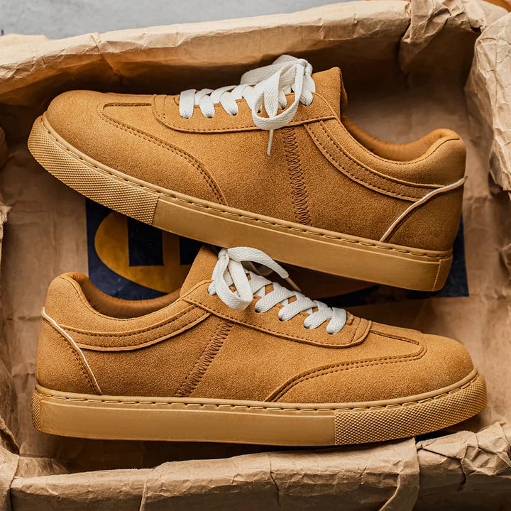 Men's Suede Low-Top Trainers – Gum Sole Casual Sneakers – view 10