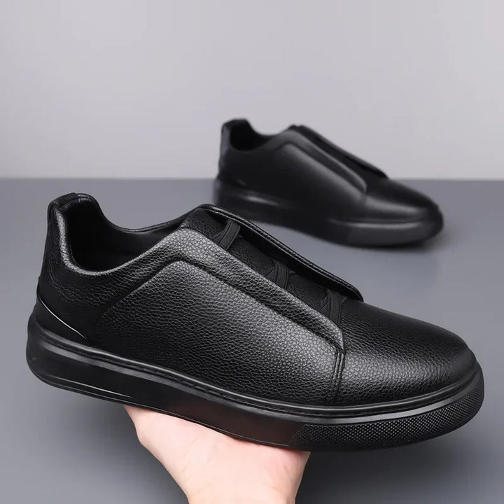 Men's Leather Trainers – Cushioned Low-Profile Everyday Shoes – view 11