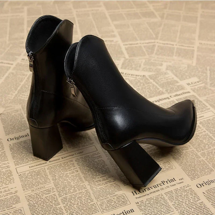 Women's Pointed Chelsea Boots with Block Heel – Smart Comfort – view 7