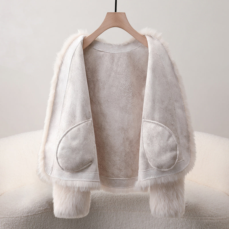 Women's Plush Tailored Coat – Elegant Everyday Winter Warmth – view 3