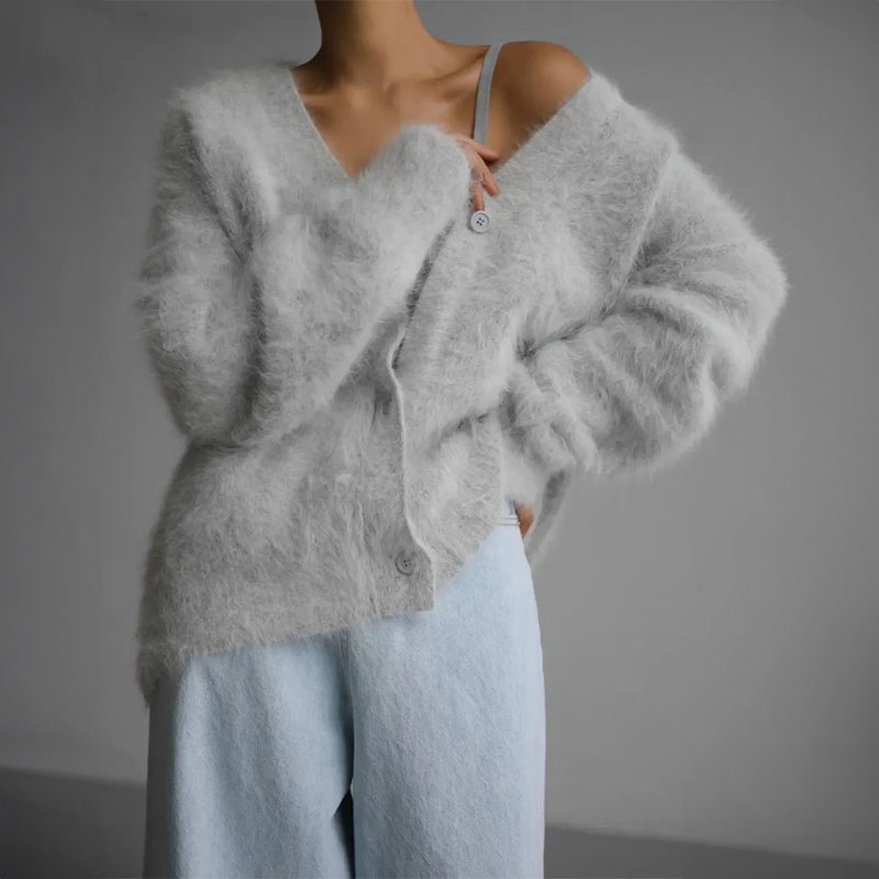Women's Oversized Knit Cardigan – V-Neck Button-Front Layer – Beige