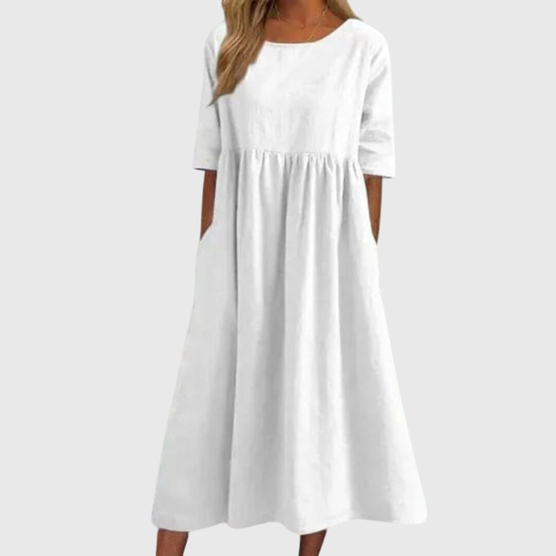 Women's Elegant Short-Sleeved Dress - Timeless & Effortless