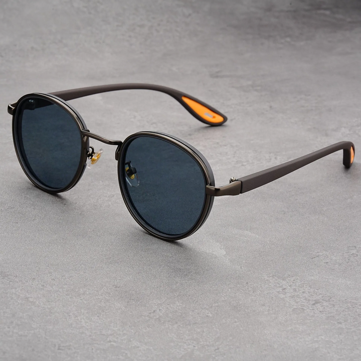 Men's Round Sunglasses – Vintage Frame – Gradient UV400 Lenses – view 3