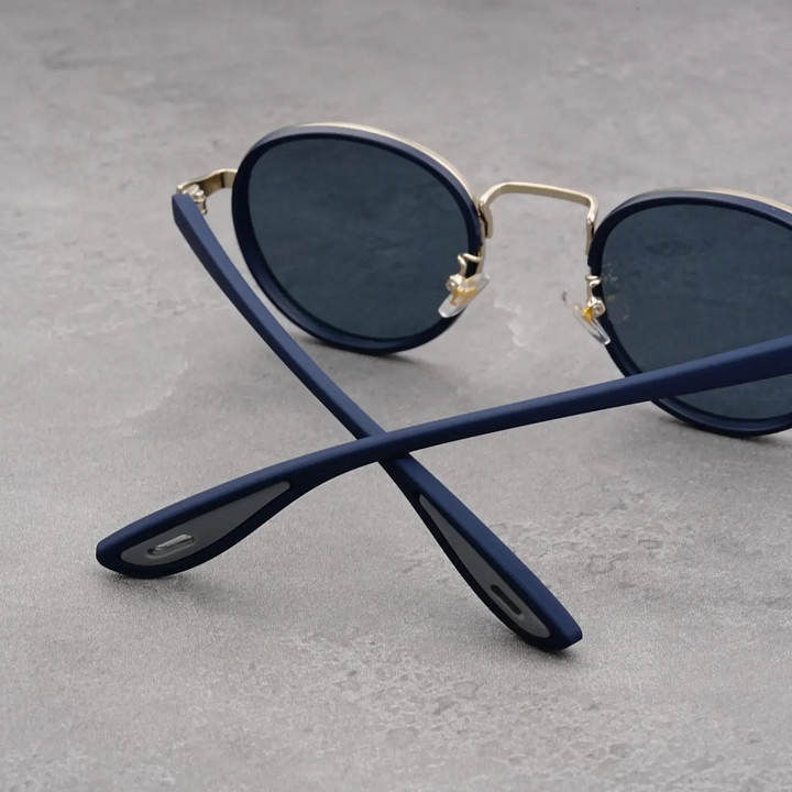 Men's Round Sunglasses – Vintage Frame – Gradient UV400 Lenses – view 7