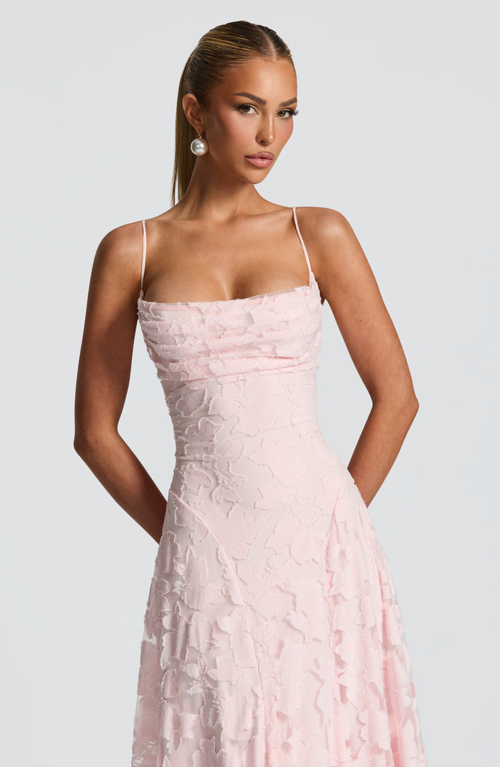 Women's Elegant Maxi Dress – Figure-Flattering and Versatile
