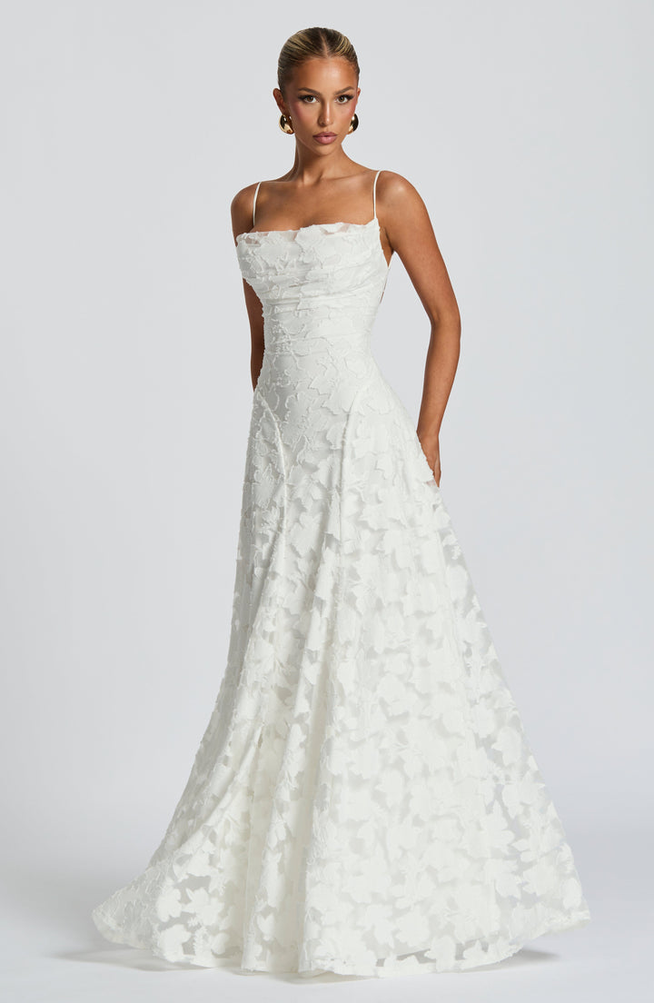 Women's Elegant Maxi Dress - Effortless Party Style