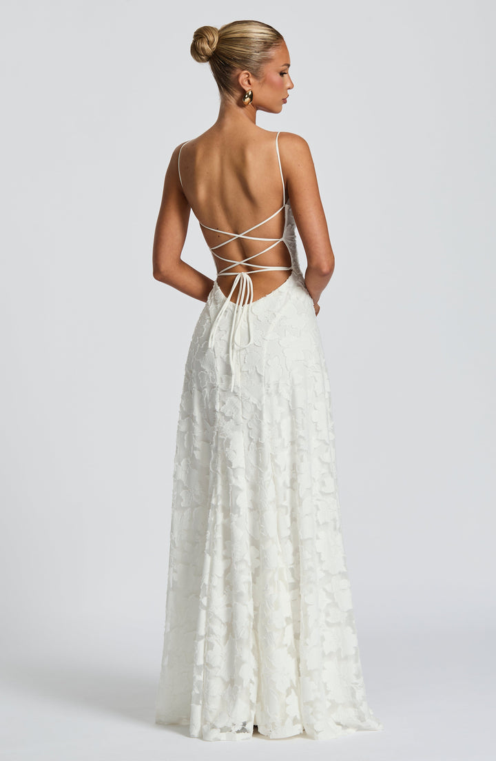 Women's Elegant Maxi Dress – Figure-Flattering and Versatile