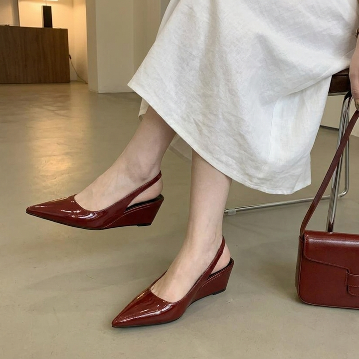 Women's Pointed-Toe Slingback Wedge Heels - Elegant Comfort