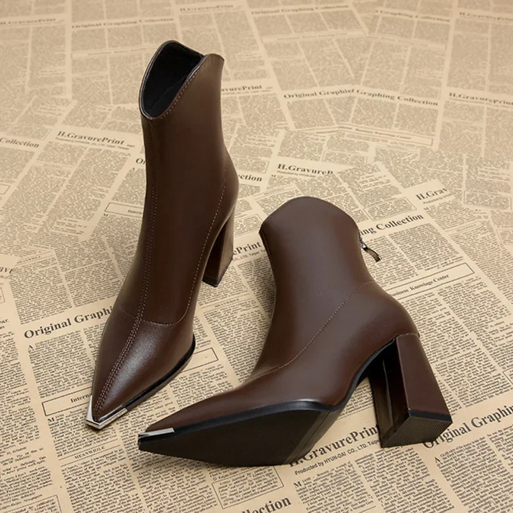 Women's Montrose Chrome Tip Chelsea Boots - Sleek Everyday Style
