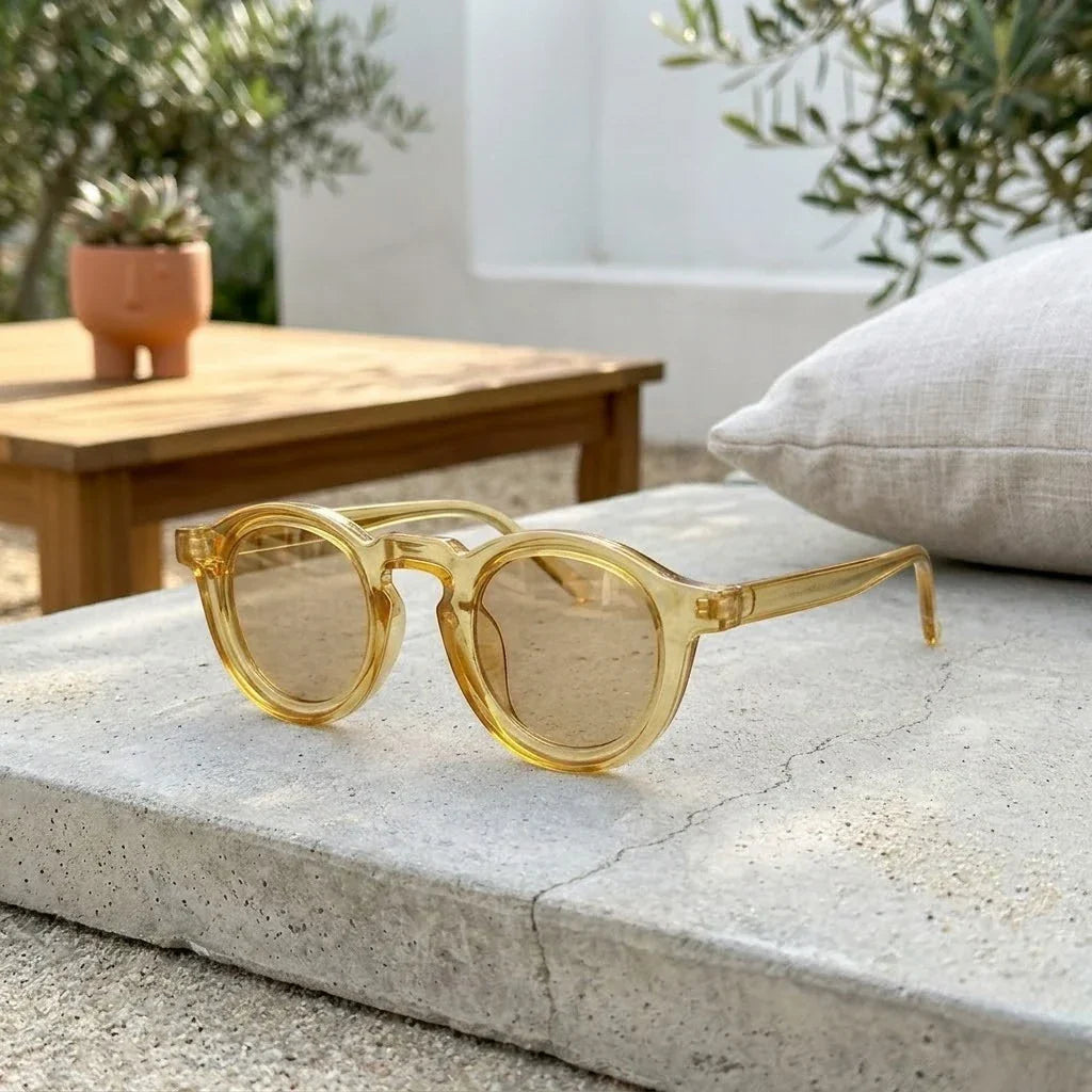 Trieste Round Sunglasses – Keyhole Bridge – UV400 Tinted Lenses – view 10
