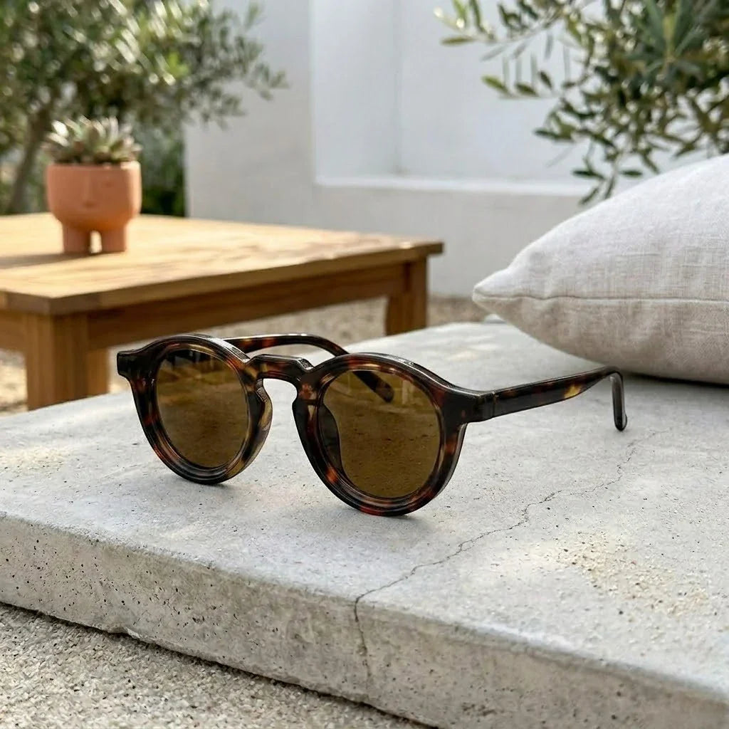 Trieste Round Sunglasses – Keyhole Bridge, UV400 Tinted Lenses