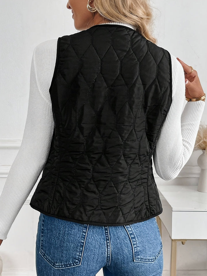 Women's Diamond Quilted Gilet – Sherpa-Lined Layering Vest – view 6