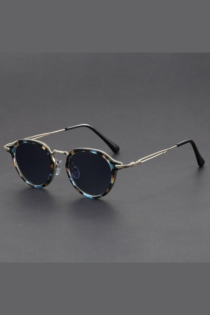 Unisex Eclipse UV400 Sunglasses – Lightweight Retro Everyday Shades