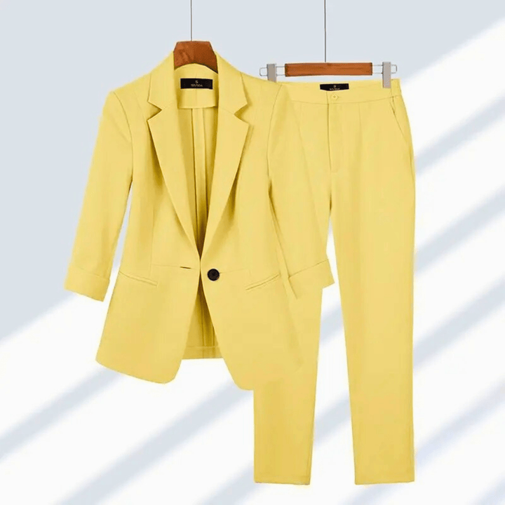 Women's Tailored Two-Piece Trouser Suit – Smart Occasionwear