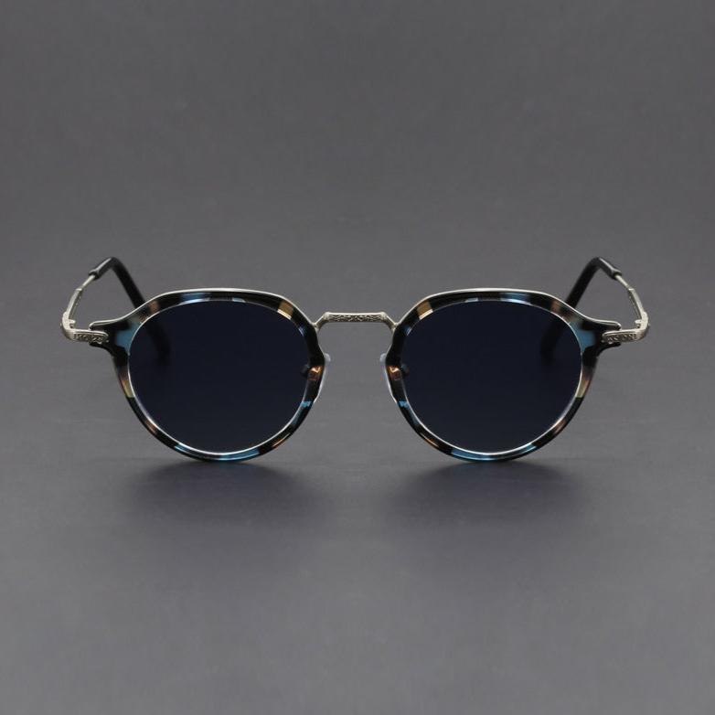 Unisex Eclipse UV400 Sunglasses – Lightweight Retro Everyday Shades – Sunset