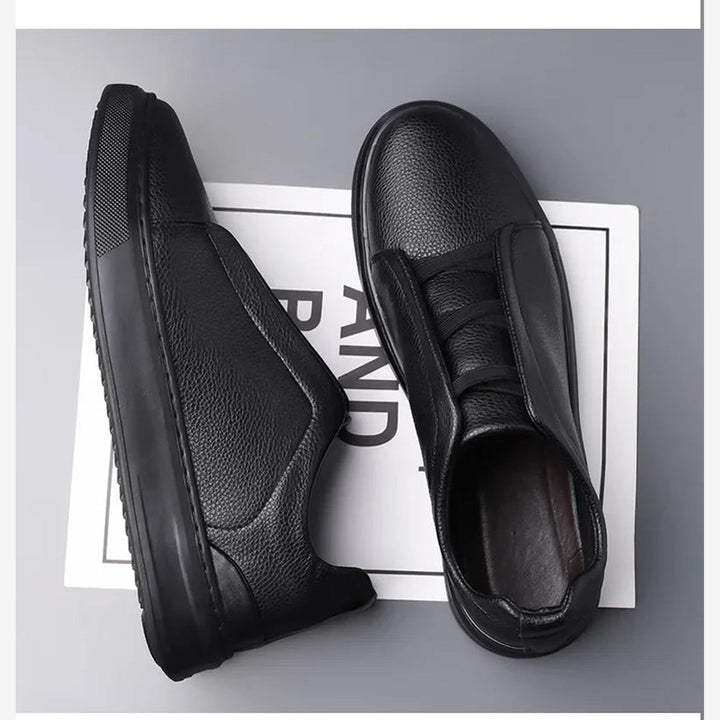 Men's Leather Trainers – Cushioned Low-Profile Everyday Shoes – view 10