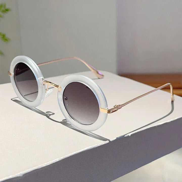 Women's Polarised Round Sunglasses – UV400 Two-Tone Frames