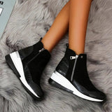 Women's Textured Wedge Boots – Side-Zip Comfort for All Day