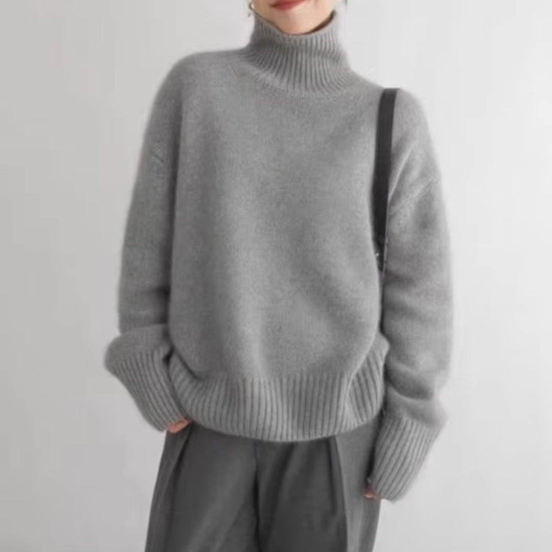 Women's Cashmere Roll Neck Jumper – Oversized Chunky Knit – view 7