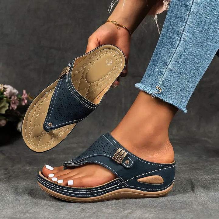 Women's Aurora Leather Strap Sandals – Cushioned Summer Comfort – Light Grey